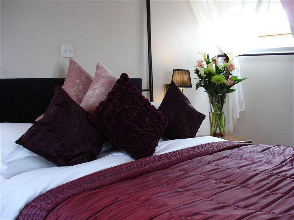 Crouchers Hotel Chichester Esterno foto