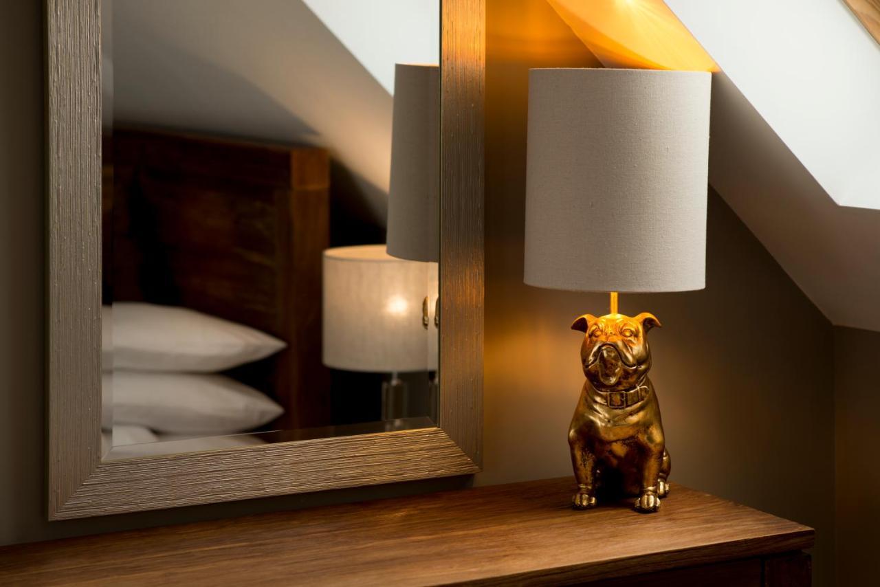 Crouchers Hotel Chichester Esterno foto